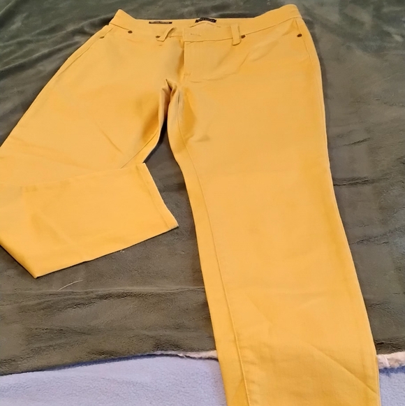 Talbots Denim - Talbots Summery Petite Slim Leg Jeans